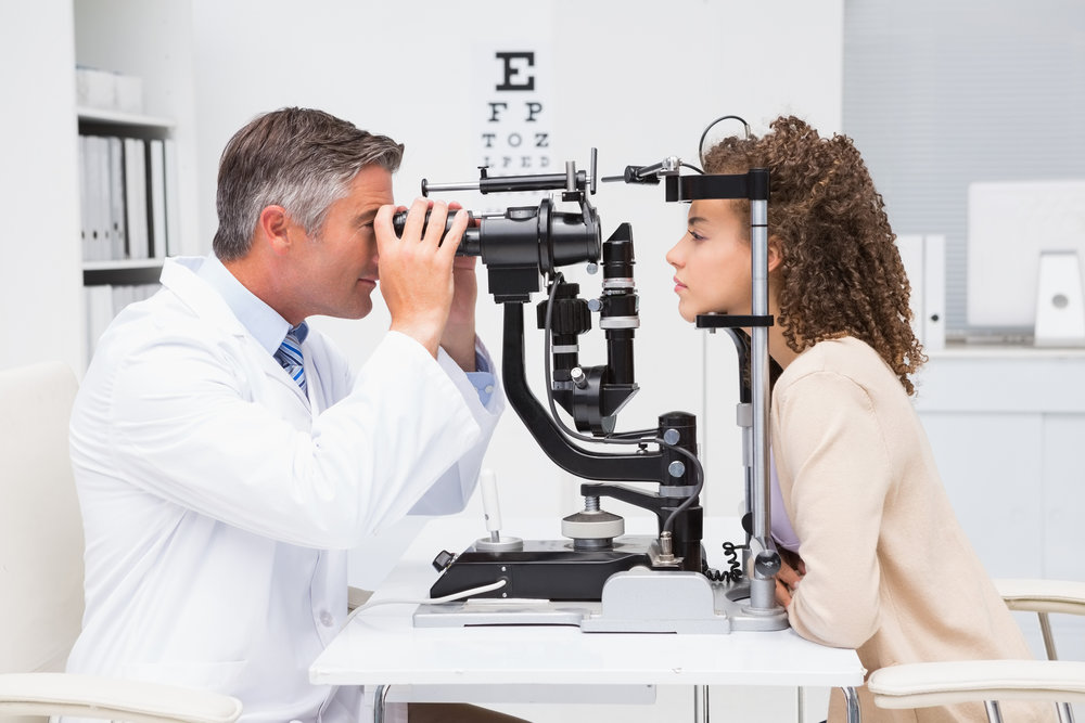 8 Tips to Help Choose the Right Optometrist